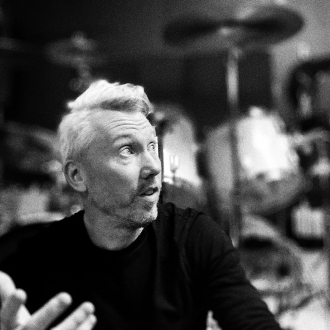 Eric Lindesvärd, drums